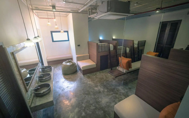 Chao Hostel