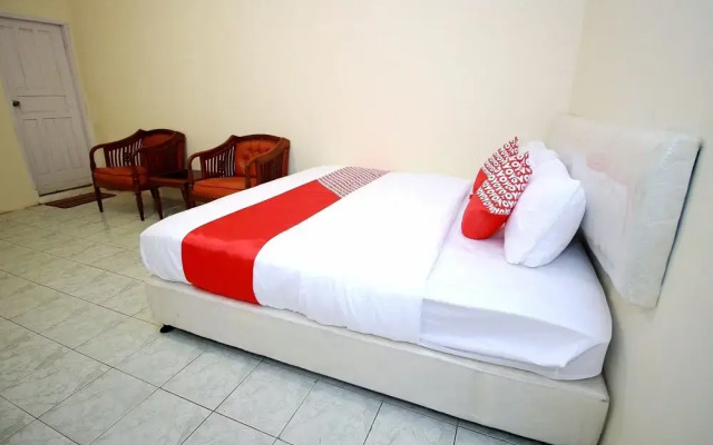 Anie 71 Residence by OYO Rooms