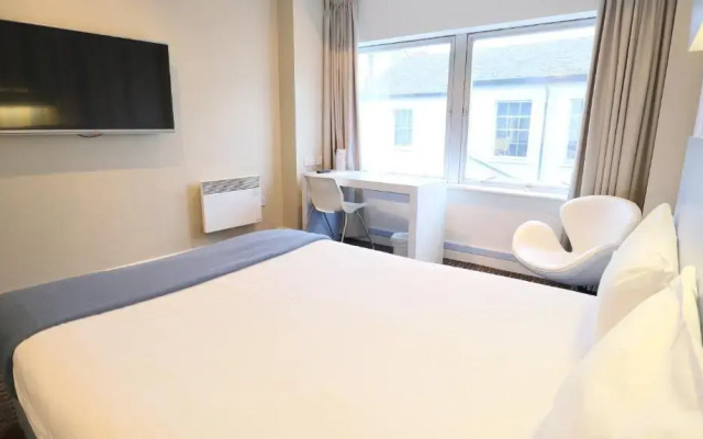 Citrus Hotel Cheltenham by Compass Hospitality