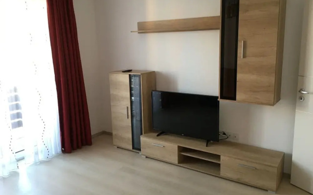 URY Apartments With Terrace