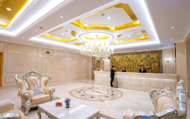 Vienna Hotel Hubei Yidu Jiefang Building