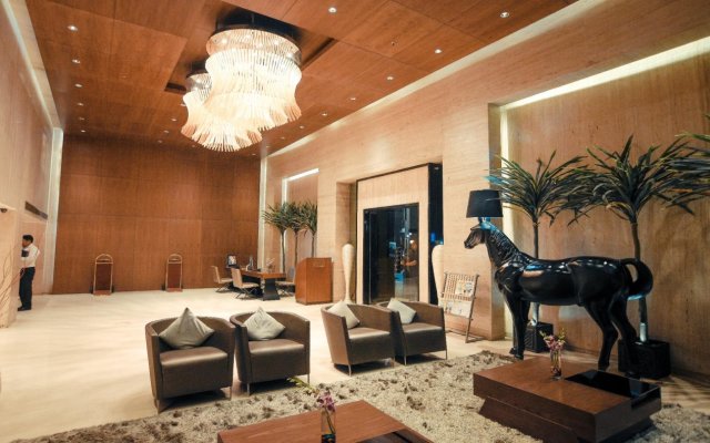 Monotel Luxury Business Hotel