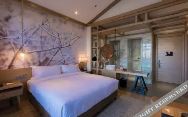 Qinghe Peninsula Hot Spring Resort Hotel