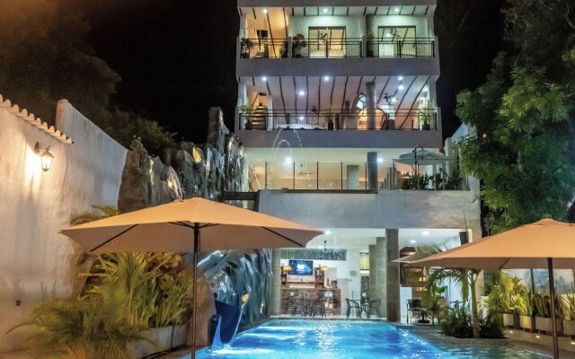 Honda Colonial Magdalena Resort