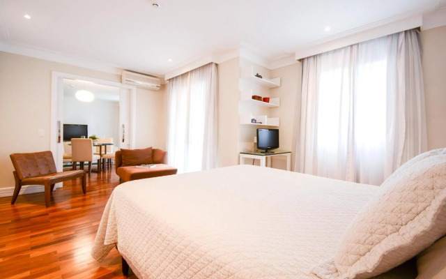 Flat Clarion Apartments by BnbHost