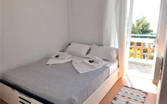 Zennova 15 Naftilos Family Summer House