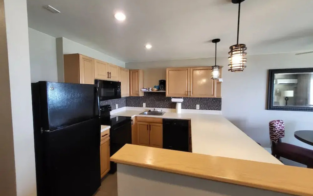 Private Condos, View will Vary, with Corporate Rental Car Savings Code Included