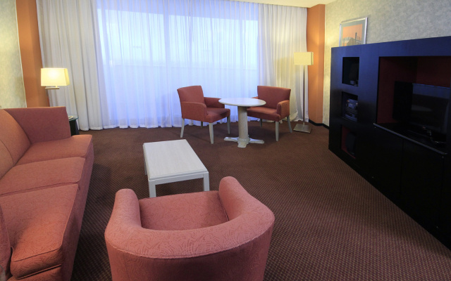 Holiday Inn Monterrey - Parque Fundidora by IHG