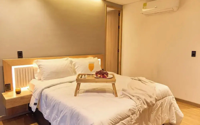 Warm and Cozy Stadio Suite Rosa Negra