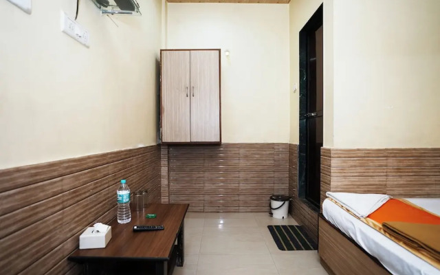Hotel Sai Parikrama