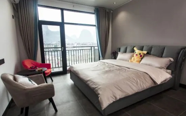 Yangshuo Monsoon Homestay (Eternal Scenery District Branch)