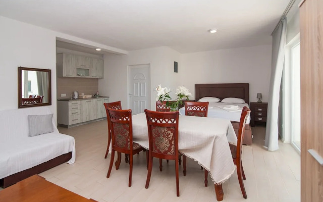 Open Sea Apartments