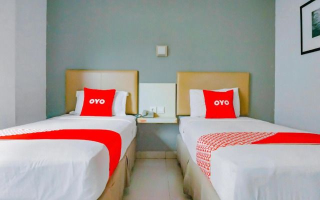 OYO 90244 Hotel Antara