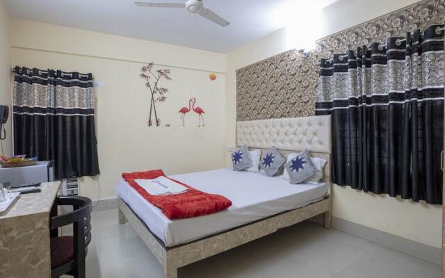 The Salvation Army Red  Shield Guest House - Hostel