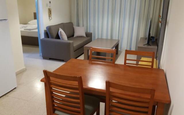 304 Carisa Holiday Flat