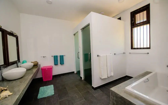 Ardeen Villa