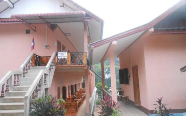 Meexai Guesthouse