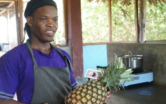 Pangani Cliffs Lodge