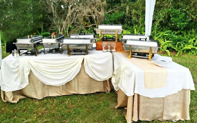 Herlong Mansion Bed & Breakfast