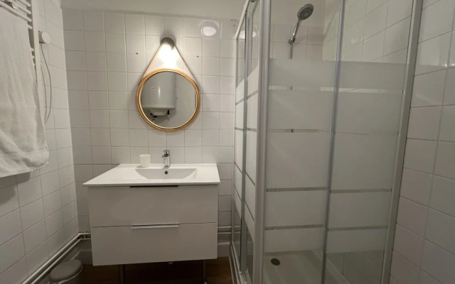 Apartment in Le Mans Near Old Town