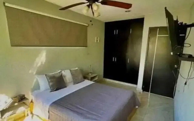 TJ Apartments, Calle 6, PDC