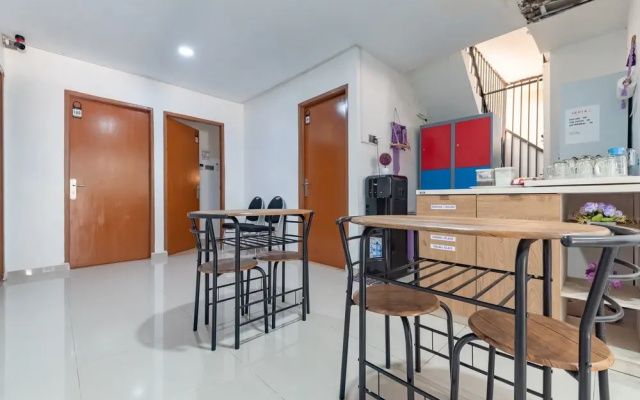 RedDoorz Syariah near KBC Batam Centre