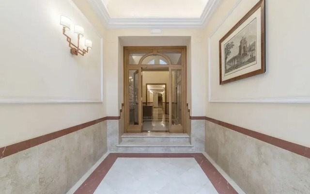 Villa Borghese Roomy Flat