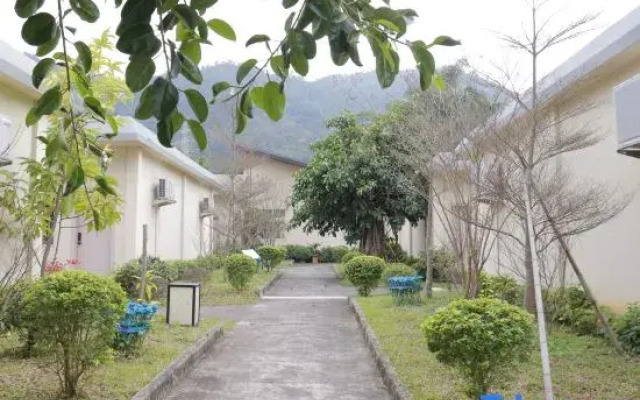 Zhongshan Quanlin Daray Sports Hotel
