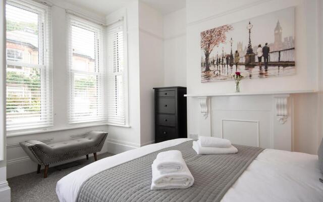 Beautiful 1 Bedroom Apartment in Hereford House