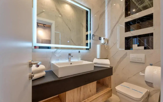 Hotel Aria