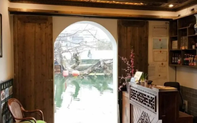 Huangshan Hongcun Yihu Lvyuan Inn