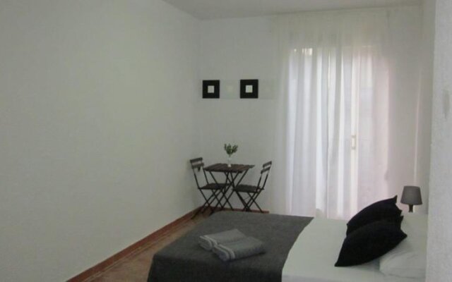 Barcelona Room Rent II