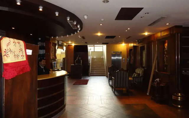 Orans Suites