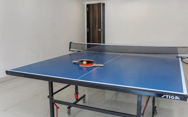 OYO 22692 Flagship Strand Resort
