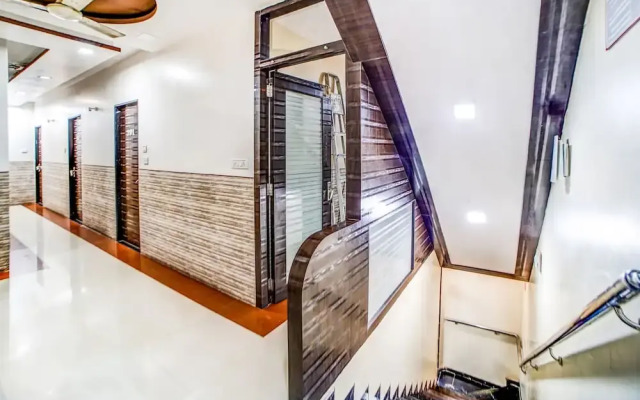 Hotel Adore Palace by Fabhotels
