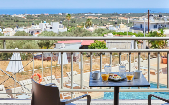 Bella Vista Hotel by Checkin