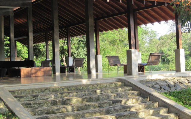 Wild Grass Nature Resort
