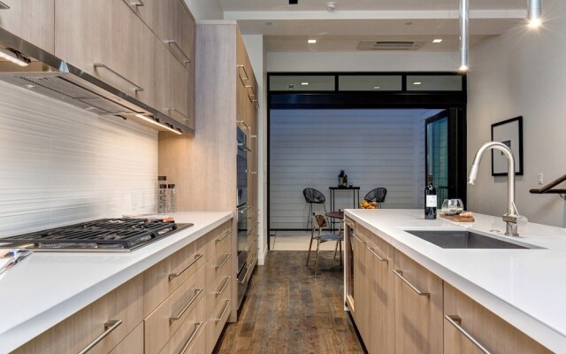 Abode at the Parkite