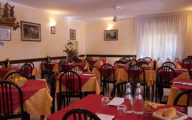Albergo alla Nave