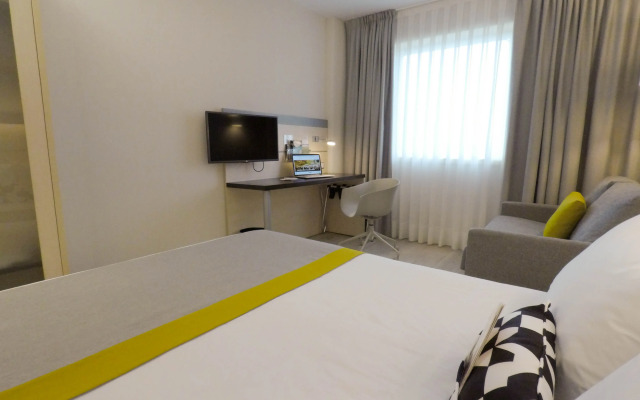 Holiday Inn Express Pamplona by IHG