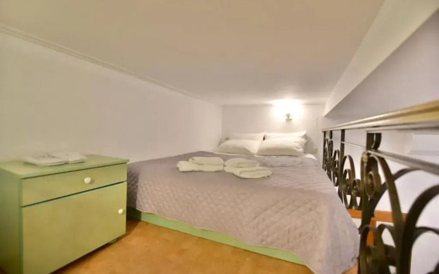 2-level Apartment "Mandraki"