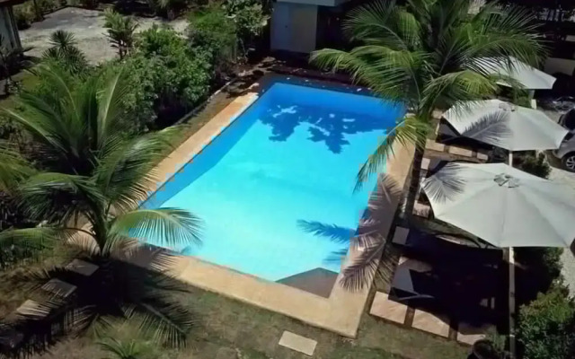 Alona 42 Resort