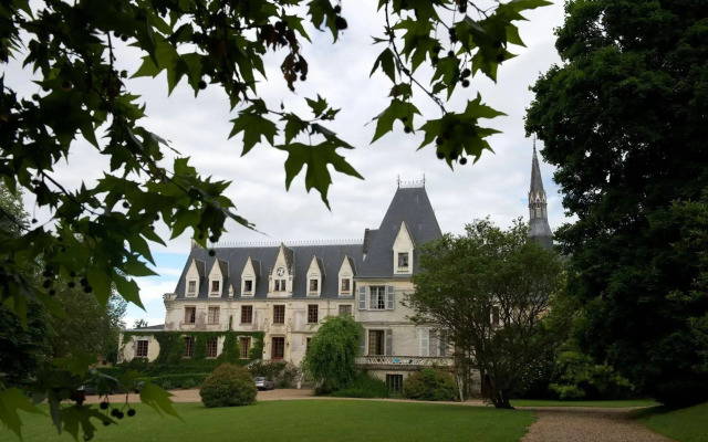 Le Château de Reignac