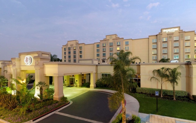 DoubleTree by Hilton Los Angeles - Commerce