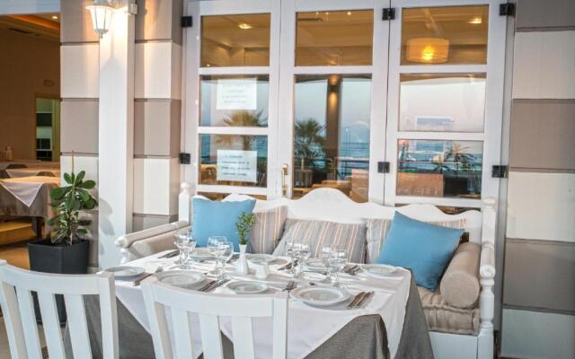 Swell Boutique Hotel