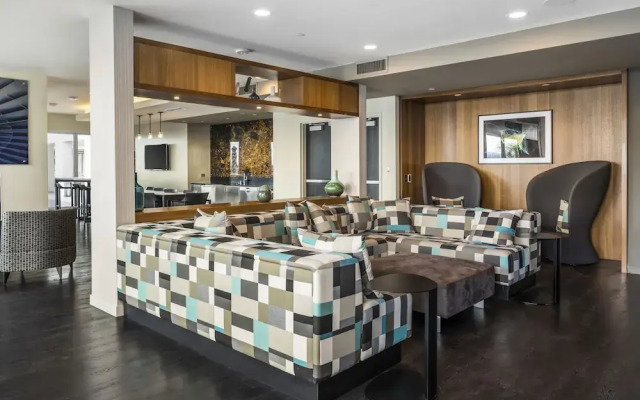 Little Italy Apartments by Barsala