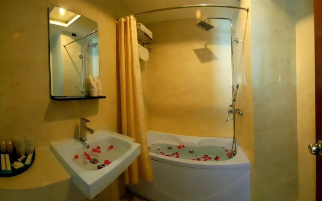 Fansipan Danang Hotel