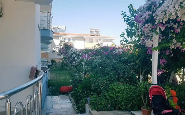 Un Side Apart Hotel
