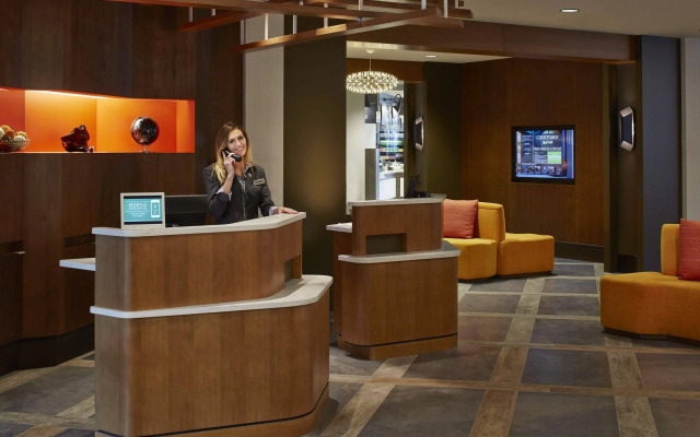 Courtyard by Marriott Lake George