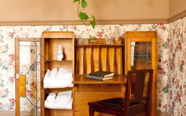 Pine Street Inn B&B